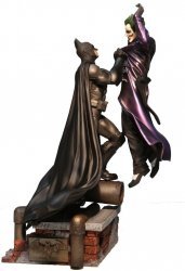 Статуэтка - Batman vs Joker: Arkham Origins Collectors Edition Statue