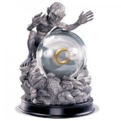 Статуетка Lord of the Rings Gollum My Precious Globe Sculpture