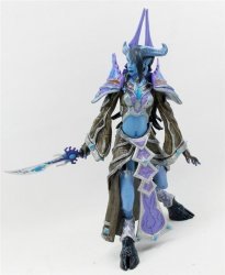 DRANEI MAGE TAMUURA Action Figure