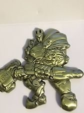 Значок 2016 Blizzcon Exclusive Gold Reinhardt Blizzard Pin