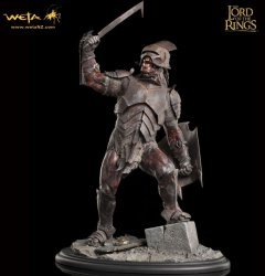 Статуетка The Lord of the Rings - Uruk-hai swordsman Statue (Weta Collectibles)