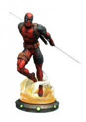 Фигурка Diamond Select Toys Marvel Gallery: Deadpool Figure