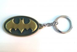 Брелок Batman Dark Knight Metal Keychain (колір золотий)